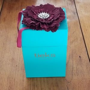 Tieks Box and Flower